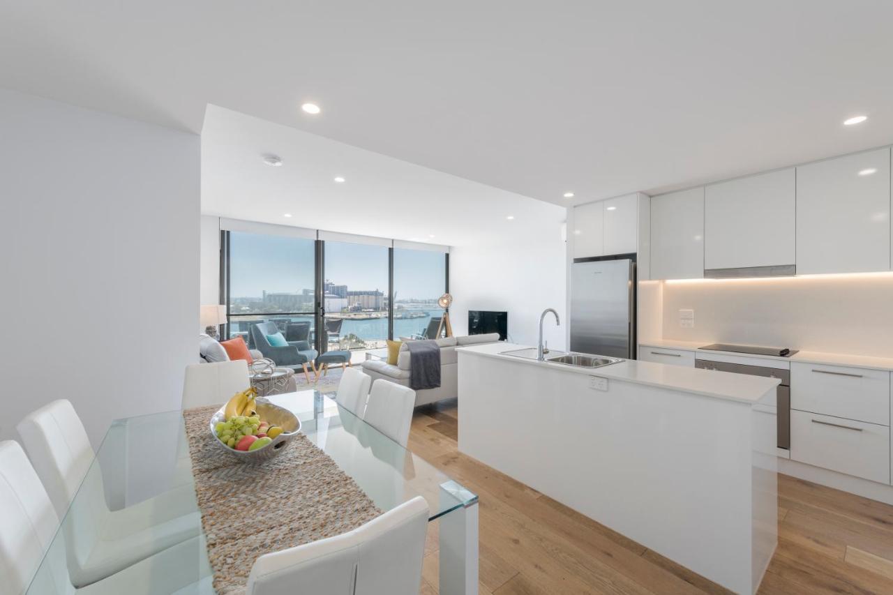 Astra Apartments Newcastle Exterior photo