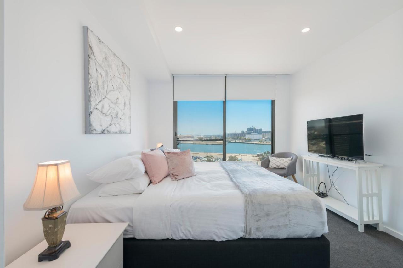 Astra Apartments Newcastle Exterior photo